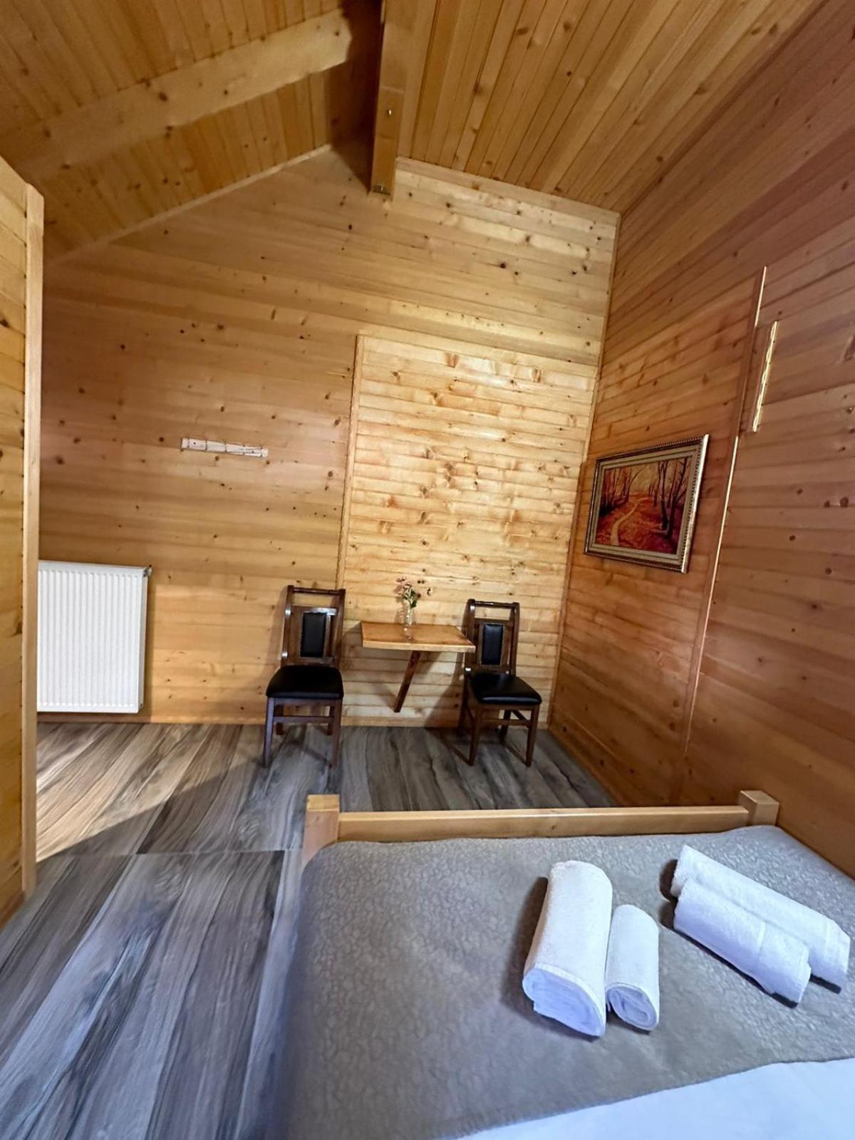 Valbona Relax Hotel ภายนอก รูปภาพ