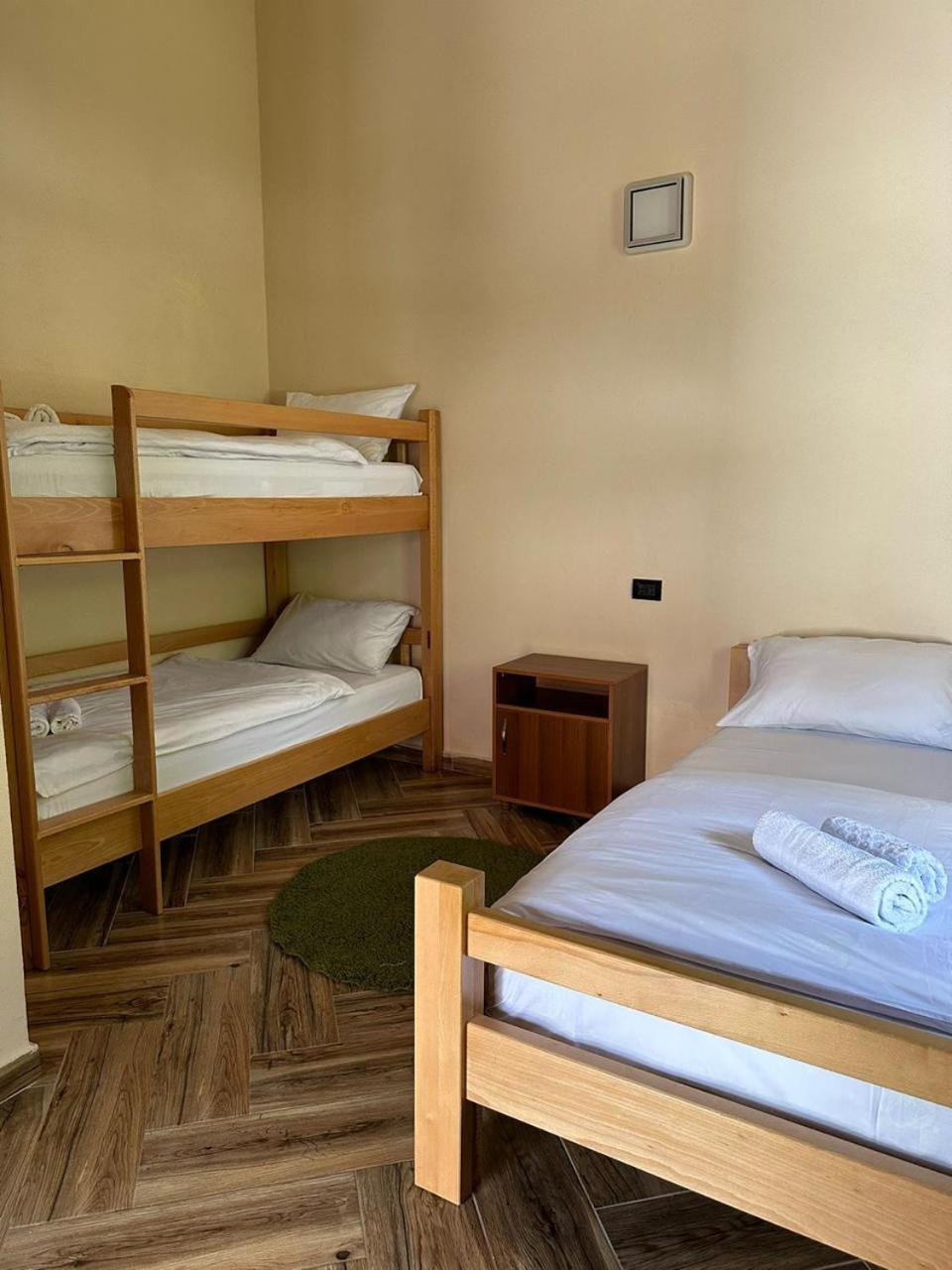 Valbona Relax Hotel ภายนอก รูปภาพ